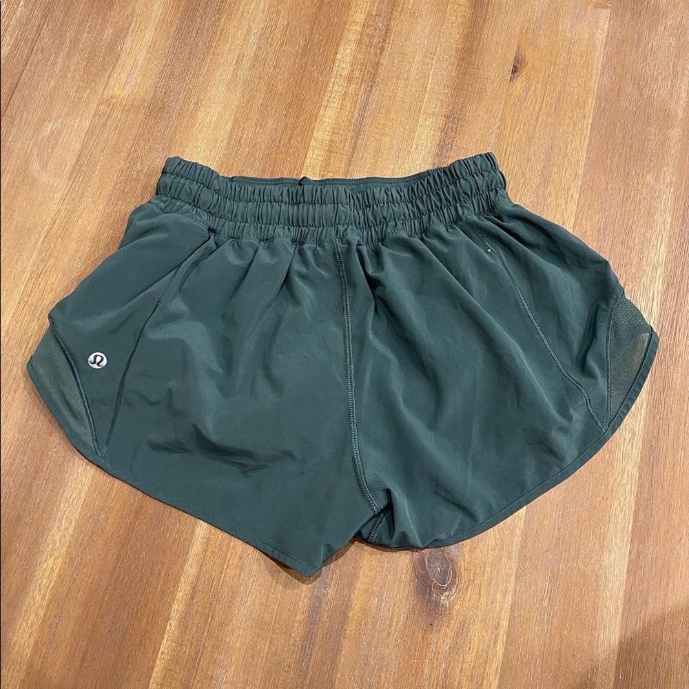 Hotty Hot reg shorts 2.5”